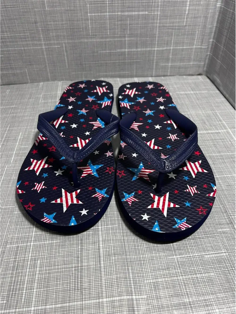 O’rageous Stars & Stripes Flip Flops Navy Red White Adult Size 12 NWOT